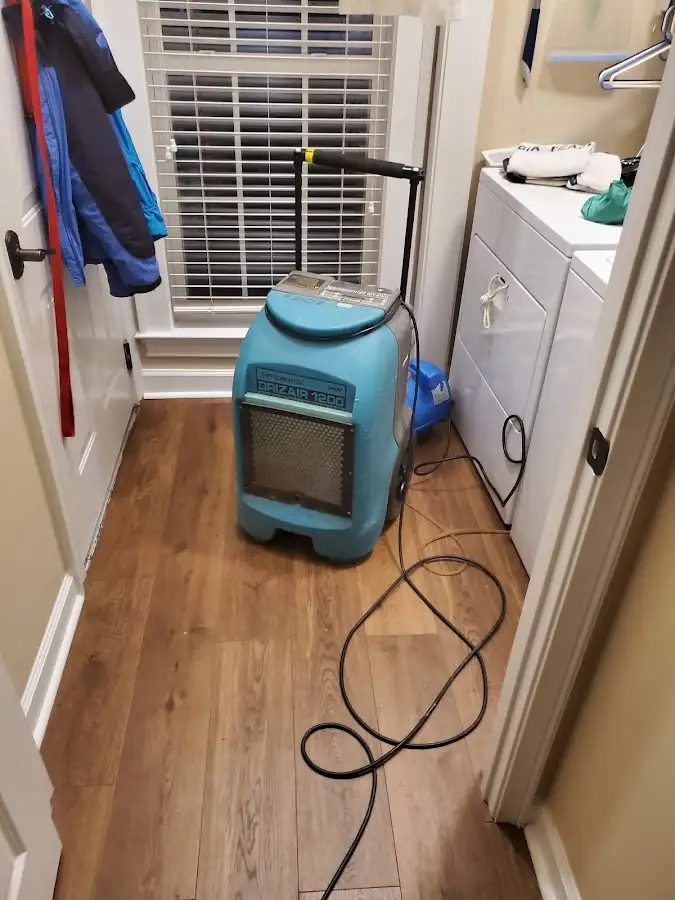 Commercial dehumidifier deployed for Flood Damage Cleanup in Medulla